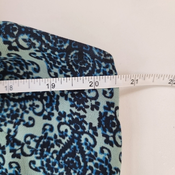 CAbi Cami Blouse Size Large EUC - Picture 3 of 9